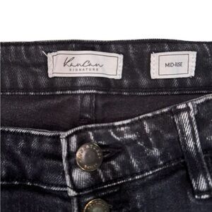 KanCan From Buckle Women's Black Distressed Denim Shorts Size 30.